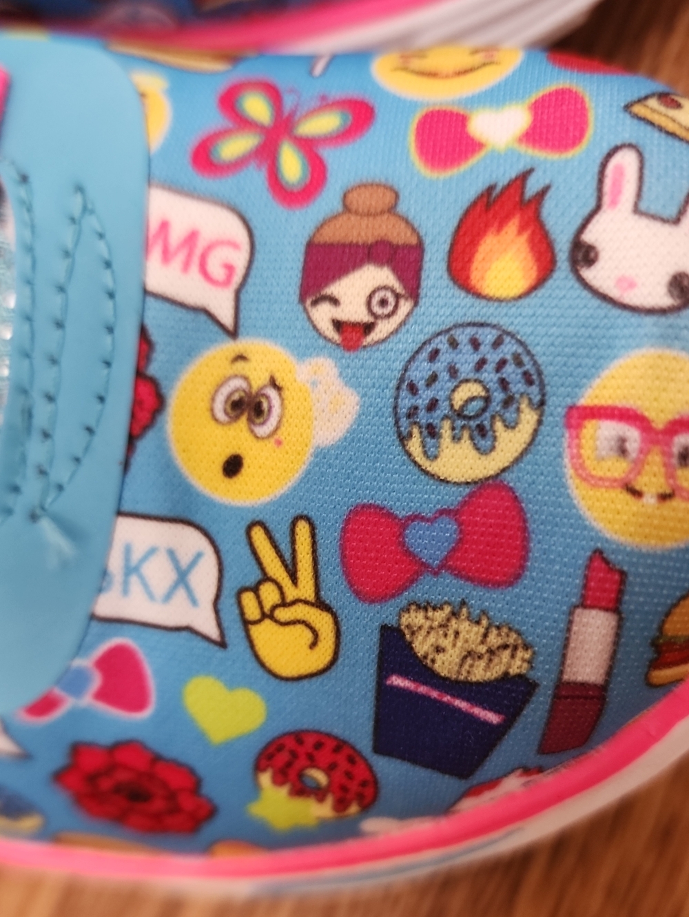 NWOB Rare Retired Skechers Litebeams Feelin’ It Light-Up Emoji Sneakers Size 3 - Picture 7 of 10